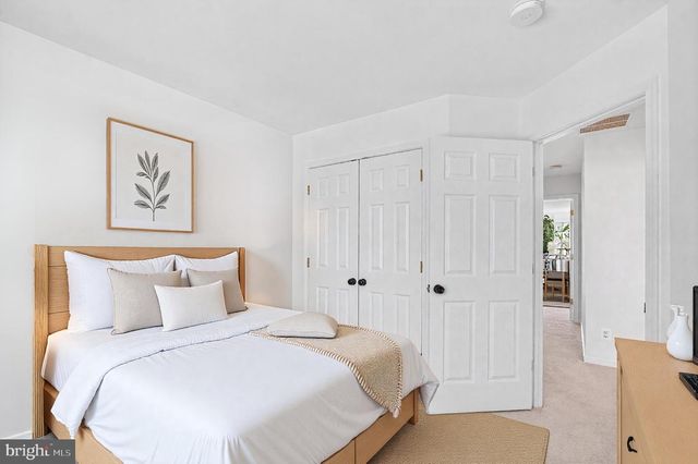 5369 CRIMSON SKY CT, Centreville, VA 20120