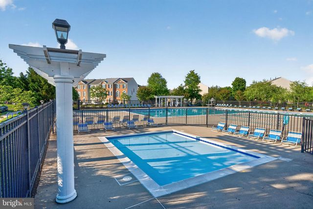 5369 CRIMSON SKY CT, Centreville, VA 20120