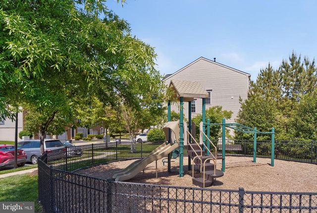 5369 CRIMSON SKY CT, Centreville, VA 20120