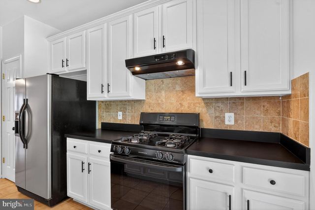 5369 CRIMSON SKY CT, Centreville, VA 20120