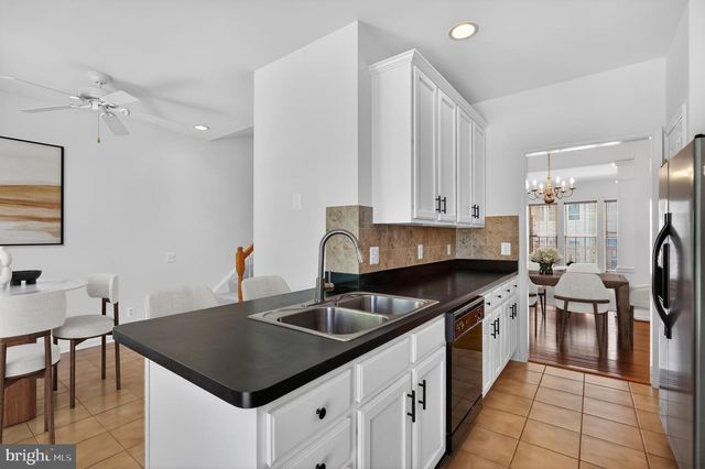5369 CRIMSON SKY CT, Centreville, VA 20120