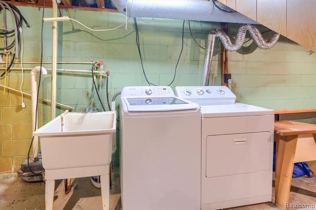 5946 Hart Road, Vassar, MI 48768