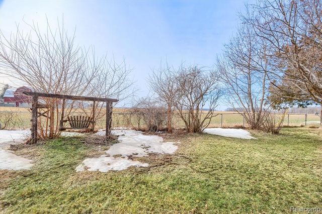 5946 Hart Road, Vassar, MI 48768