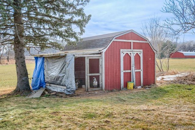 5946 Hart Road, Vassar, MI 48768