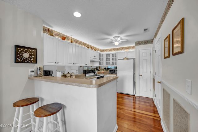 4103 Breezewood Drive Apt 101, Wilmington, NC 28412