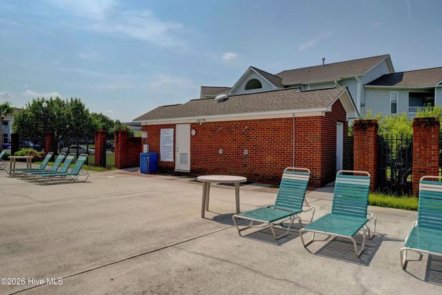 4103 Breezewood Drive Apt 101, Wilmington, NC 28412