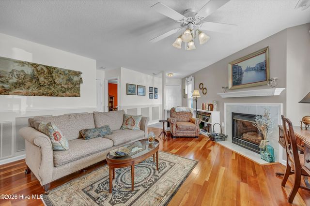 4103 Breezewood Drive Apt 101, Wilmington, NC 28412