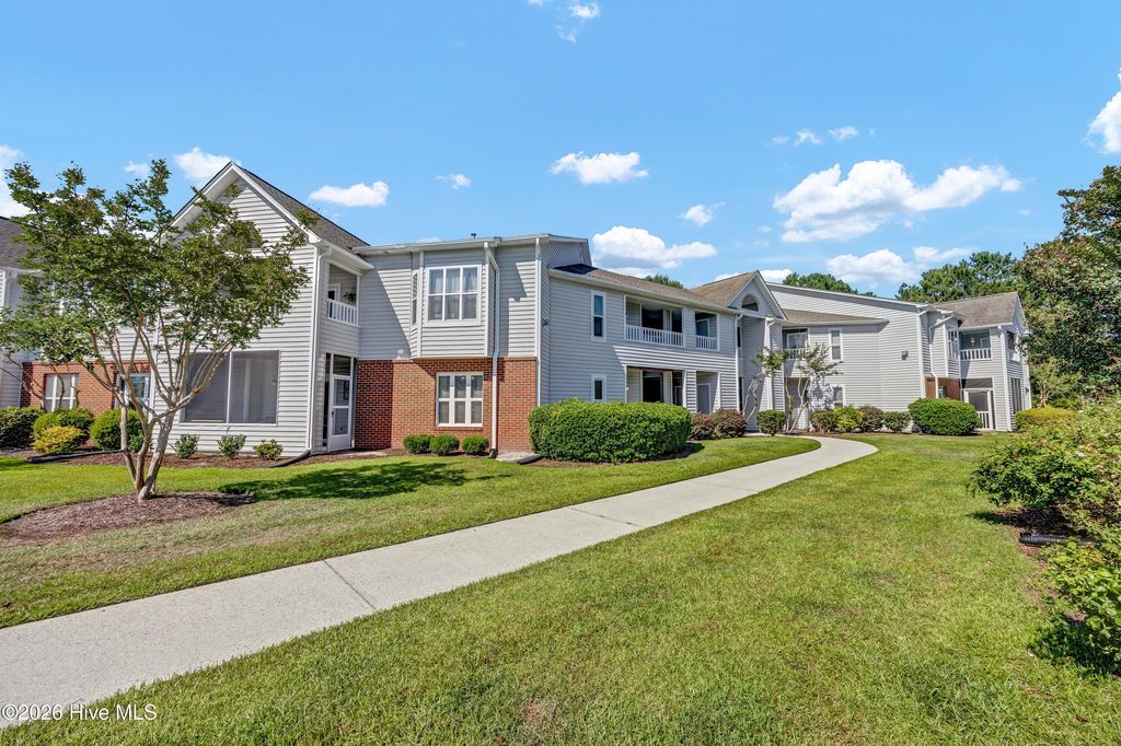 4103 Breezewood Drive Apt 101, Wilmington, NC 28412