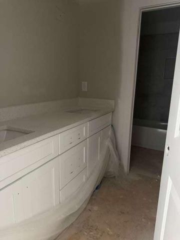 133 Twin Oaks Drive, Hampton, GA 30228