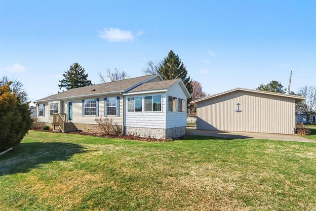 12597 Blue Lagoon, Shelbyville, MI 49344