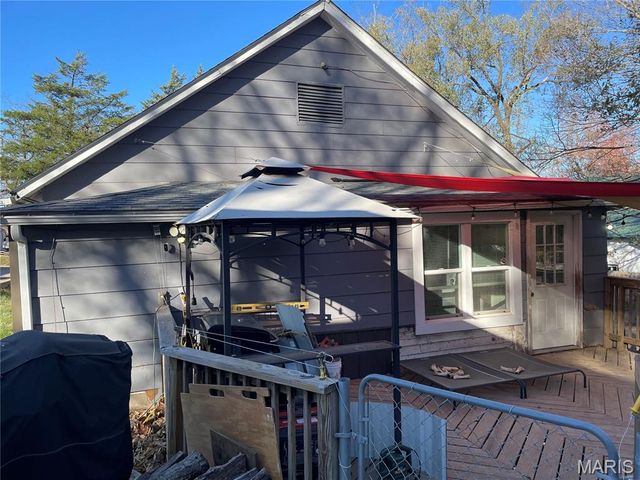 700 N Hickory Street, Salem, MO 65560