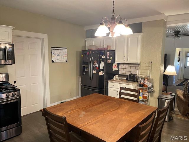 700 N Hickory Street, Salem, MO 65560