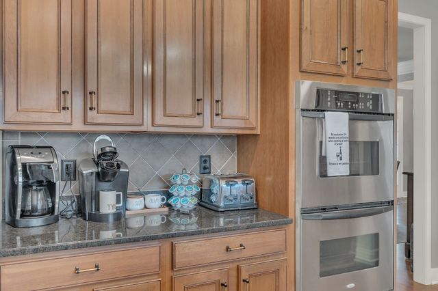 8136 Middlewick Ln, Nolensville, TN 37135