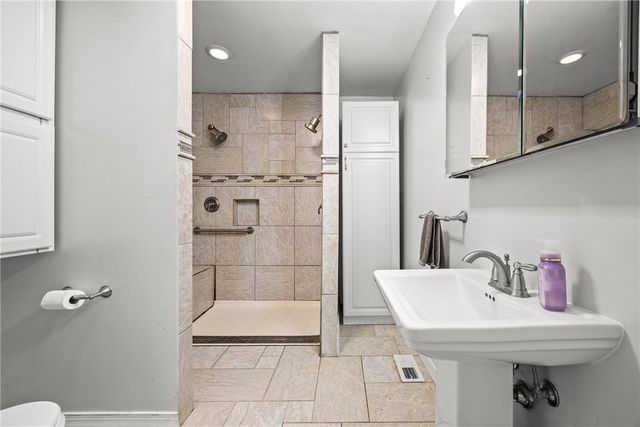 7437 Quarry Road, Sodus, NY 14551