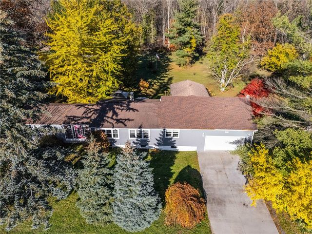 7437 Quarry Road, Sodus, NY 14551