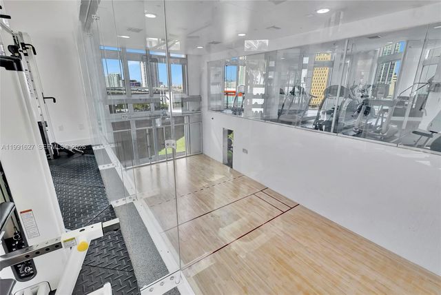 350 S Miami Ave 2807, Miami, FL 33130