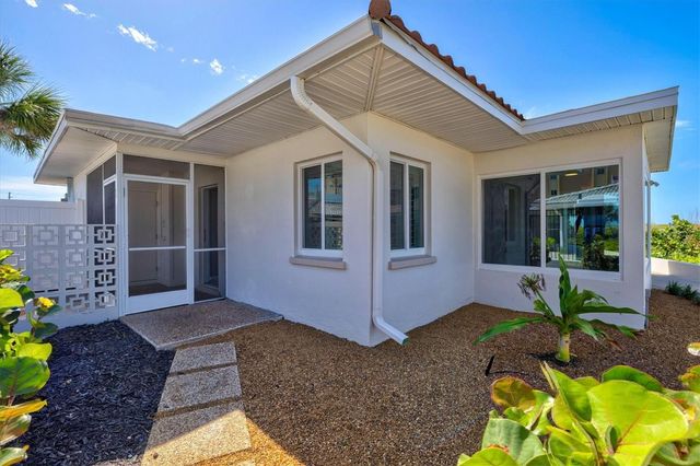 1200 TARPON CENTER DRIVE 1, Venice, FL 34285