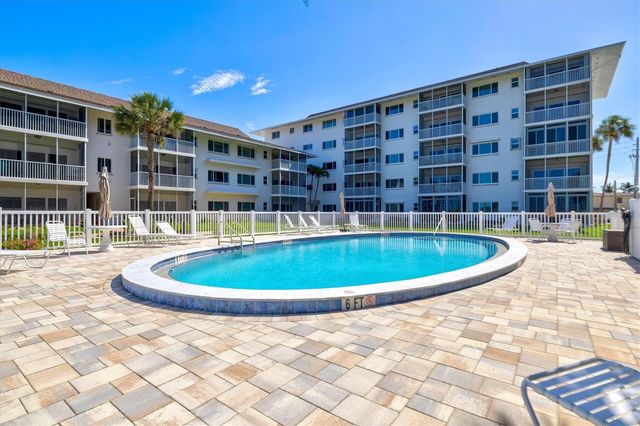 1200 TARPON CENTER DRIVE 1, Venice, FL 34285