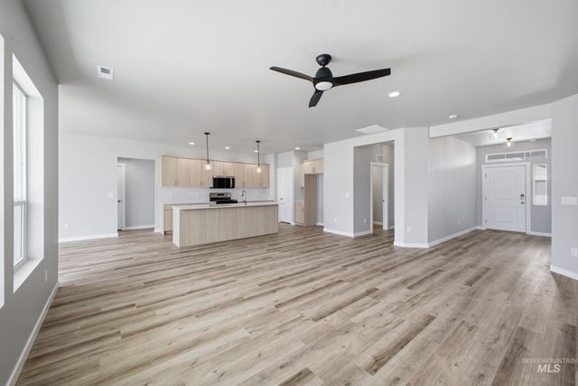 5501 S Edgecomb Way, Nampa, ID 83686