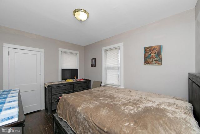 51 LINCOLN AVE, Mount Ephraim, NJ 08059