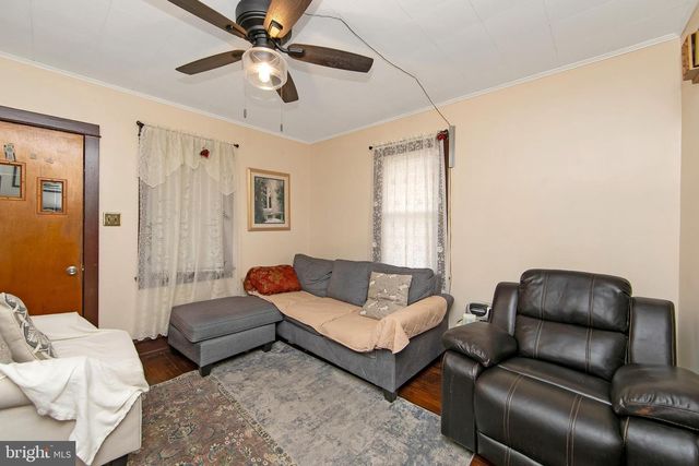 51 LINCOLN AVE, Mount Ephraim, NJ 08059