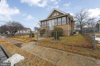 51 LINCOLN AVE, Mount Ephraim, NJ 08059