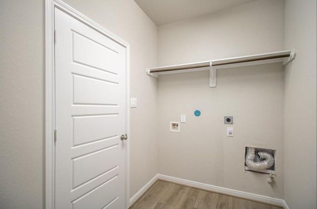 21449 Kings Guild Lane, Kingwood, TX 77339