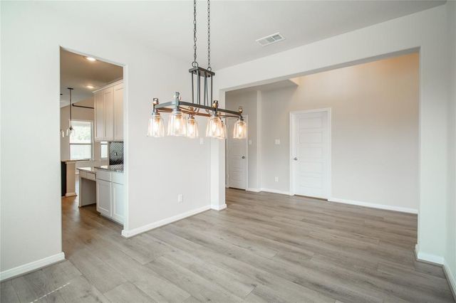 21449 Kings Guild Lane, Kingwood, TX 77339