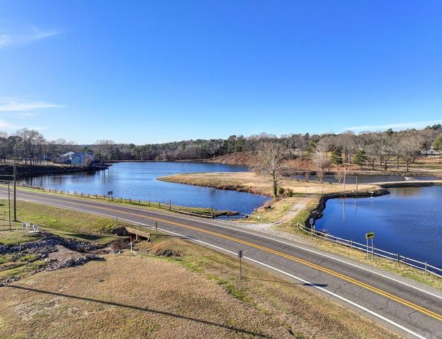 472 Catherine Park Road, Hot Springs, AR 71913