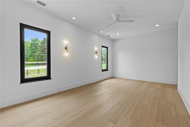 92 Whitehead Road, Sugar Hill, GA 30518