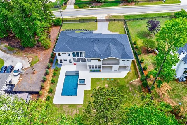92 Whitehead Road, Sugar Hill, GA 30518
