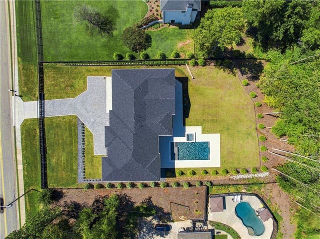 92 Whitehead Road, Sugar Hill, GA 30518