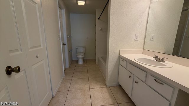 23500 Walden Center DR 210, Estero, FL 34134