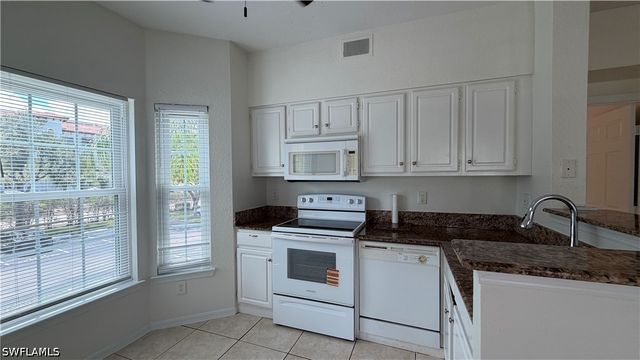 23500 Walden Center DR 210, Estero, FL 34134