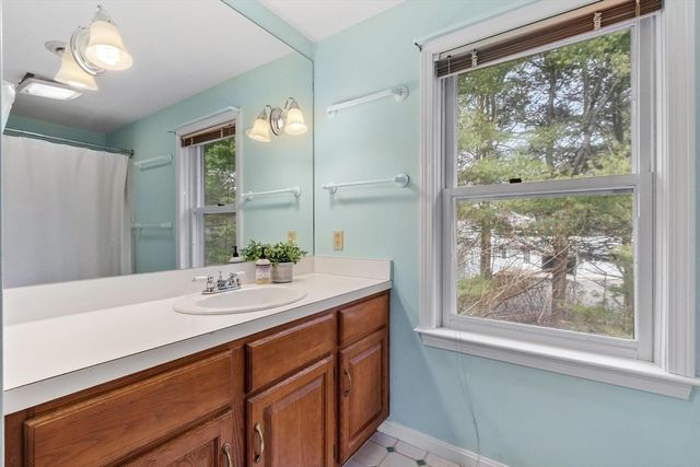26 John Edward Dr, Northborough, MA 01532