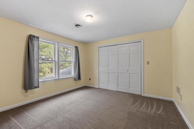 26 John Edward Dr, Northborough, MA 01532