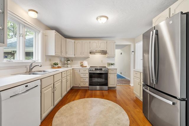 26 John Edward Dr, Northborough, MA 01532