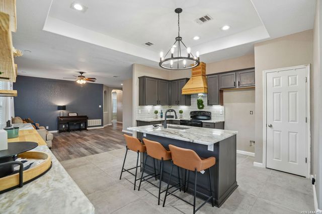 2936 Redtip Dr, Schertz, TX 78108