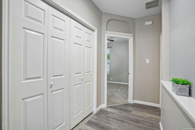 2936 Redtip Dr, Schertz, TX 78108