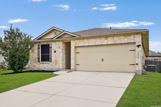 2936 Redtip Dr, Schertz, TX 78108