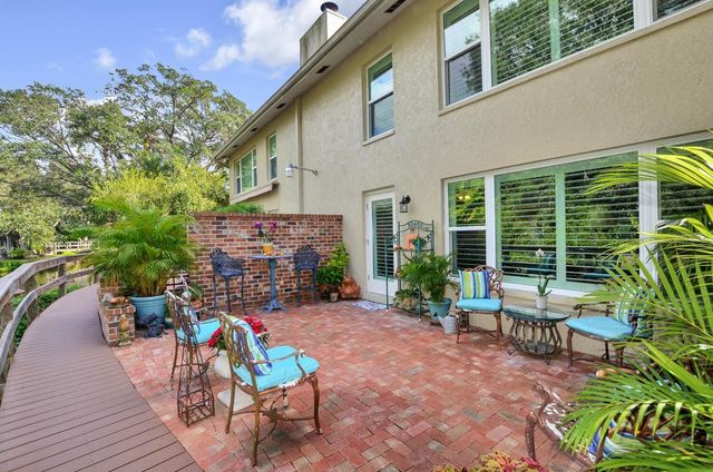 2927 W GANDY BOULEVARD, Tampa, FL 33611