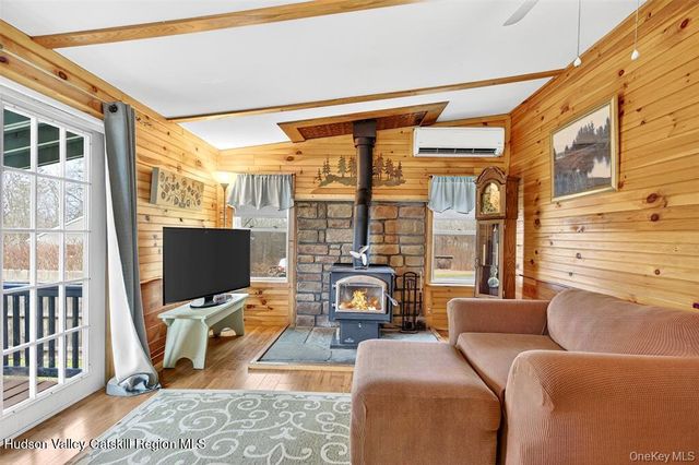 448 Sand Hill Road, Gardiner, NY 12525