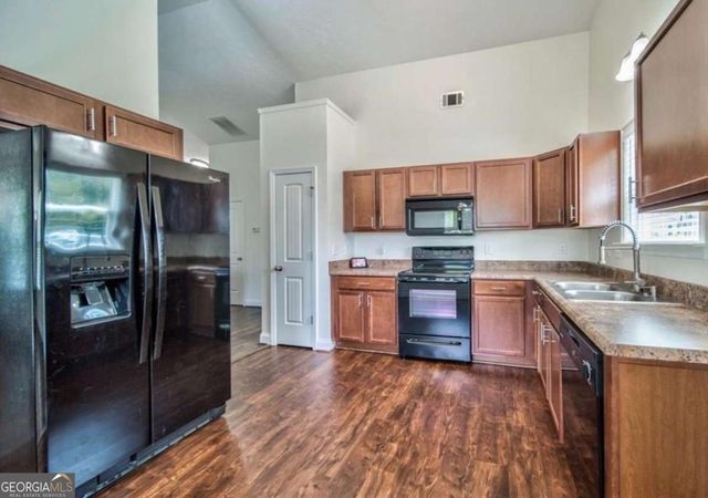 606 Cole Creek Drive, Dallas, GA 30157