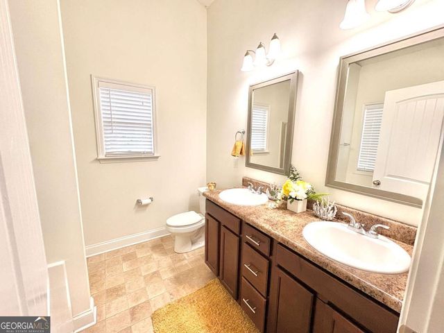 606 Cole Creek Drive, Dallas, GA 30157