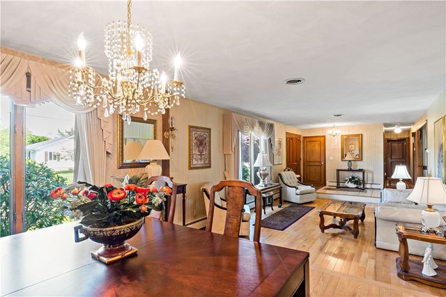 26 Carriage Way, North Providence, RI 02904