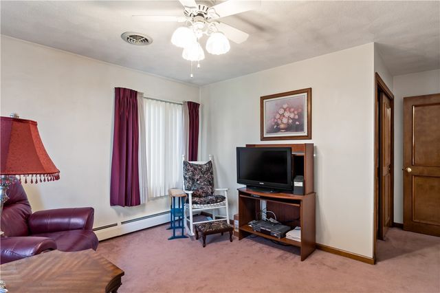 26 Carriage Way, North Providence, RI 02904