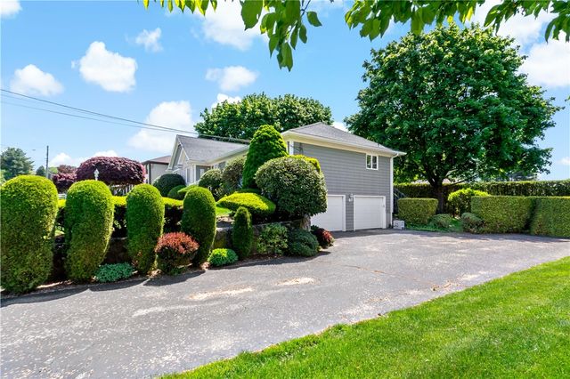 26 Carriage Way, North Providence, RI 02904