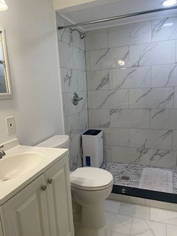 677 Royal Palm Boulevard 25, Vero Beach, FL 32960