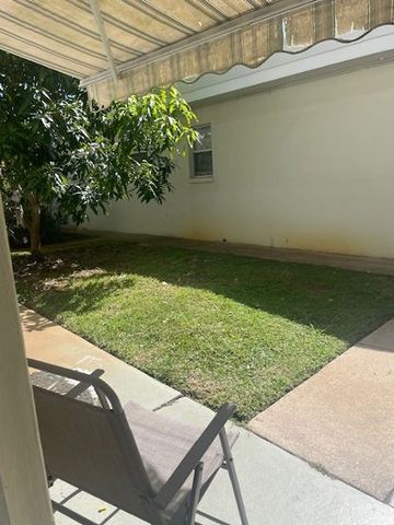 677 Royal Palm Boulevard 25, Vero Beach, FL 32960