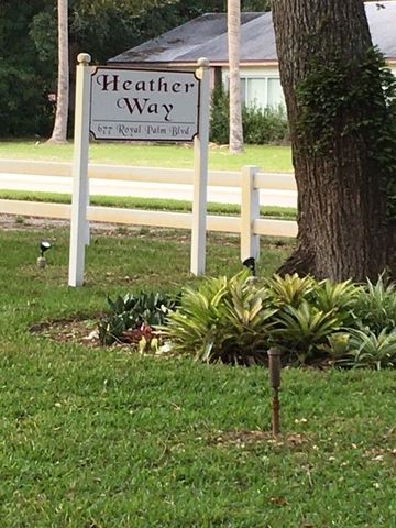 677 Royal Palm Boulevard 25, Vero Beach, FL 32960